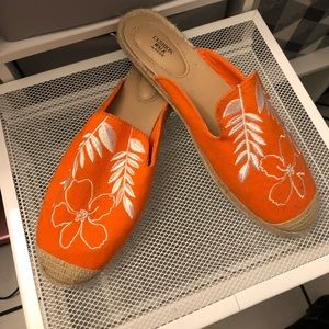 Orange espadrilles